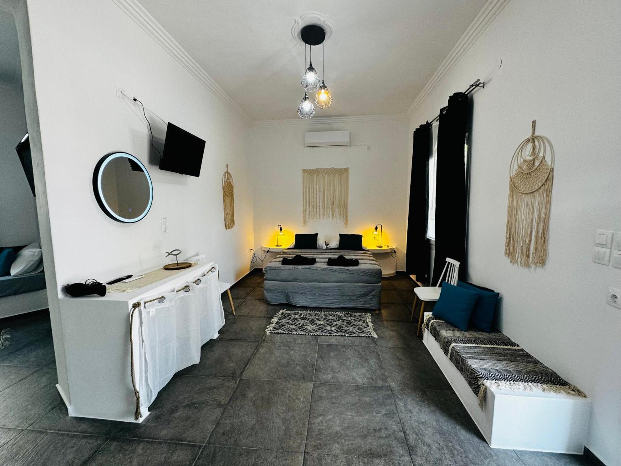 Eris Studios Adamantas  Exterior photo